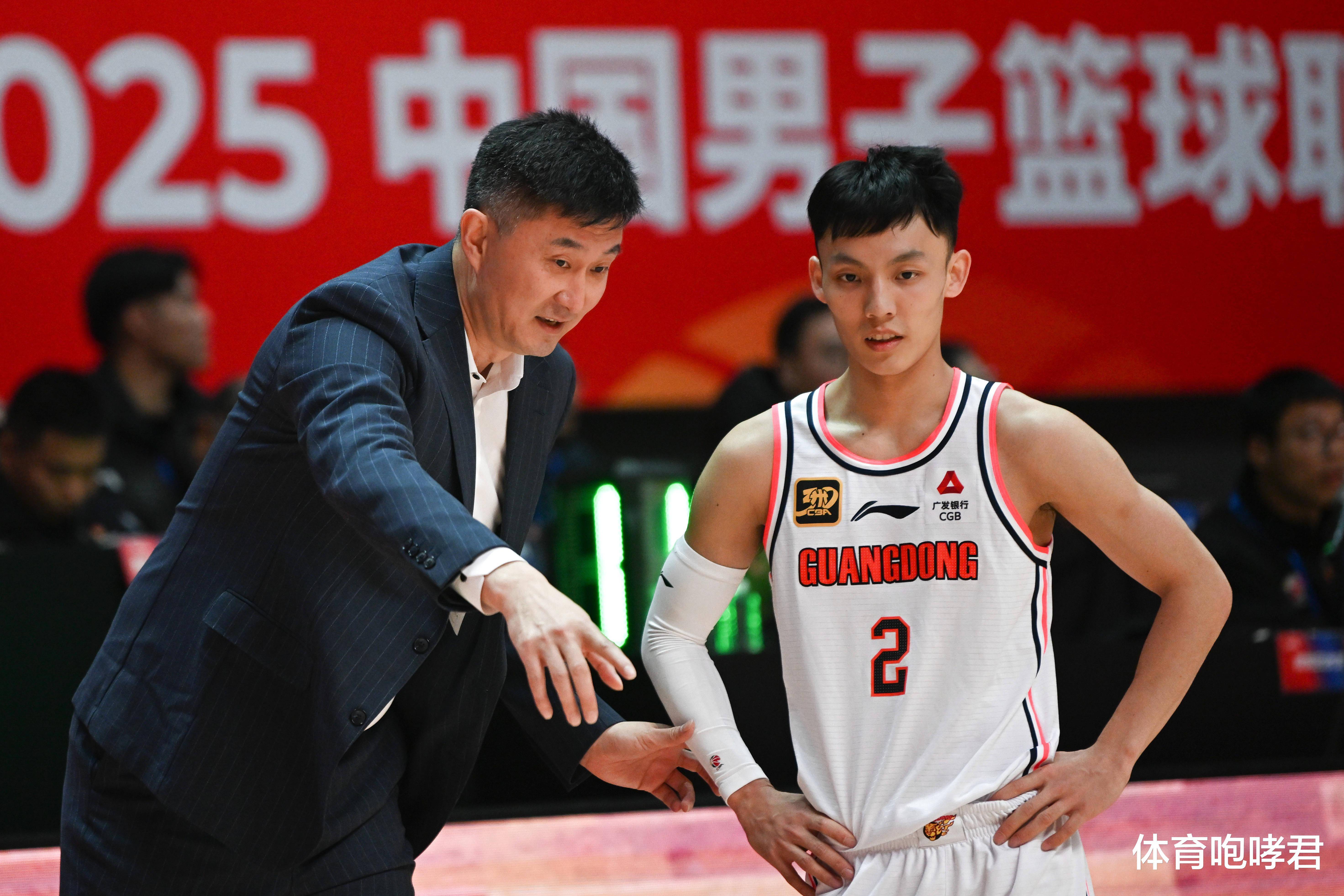 关于深圳男篮发布备战花絮,今晨再遭质疑,CBA常规赛任务艰巨,数据趋势出现新变化的信息 关于深圳男篮发布备战花絮,今晨再遭质疑,CBA常规赛任务艰巨,数据趋势出现新变化的信息